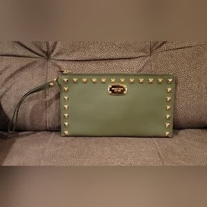 Michael Kors Olive Green and Gold Large Studded Wristlet - Excellent Condition